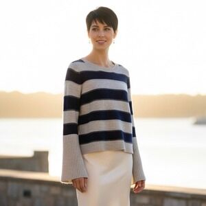 WHITE + WARREN Striped Cashmere Sweater Women Bell Sleeve Navy Medium Nautical